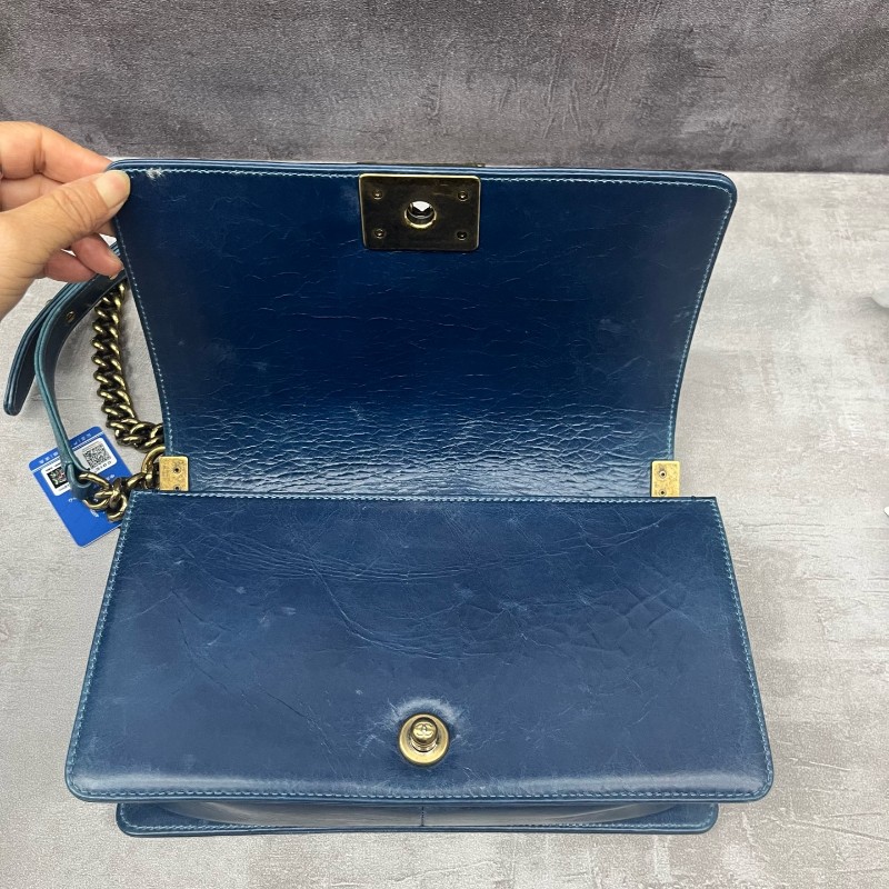 Chanel  LEBOY 藍色油蠟皮菱格紋 中號25cm-7