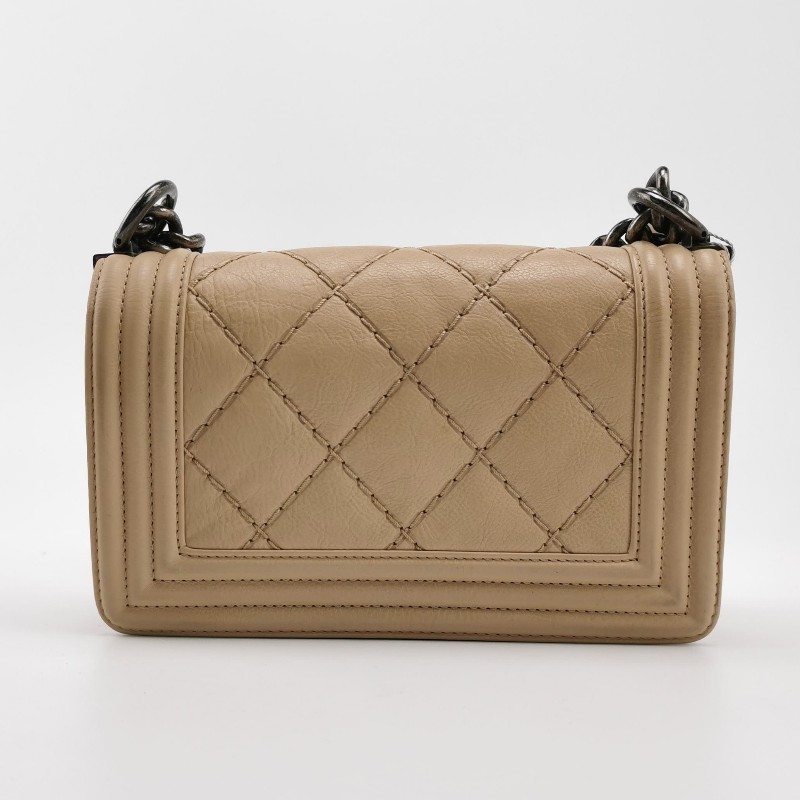 Chanel 小號Leboy菱格紋奶茶色 20cm-4