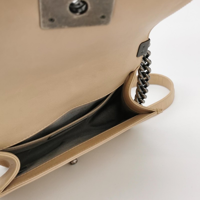 Chanel 小號Leboy菱格紋奶茶色 20cm-6