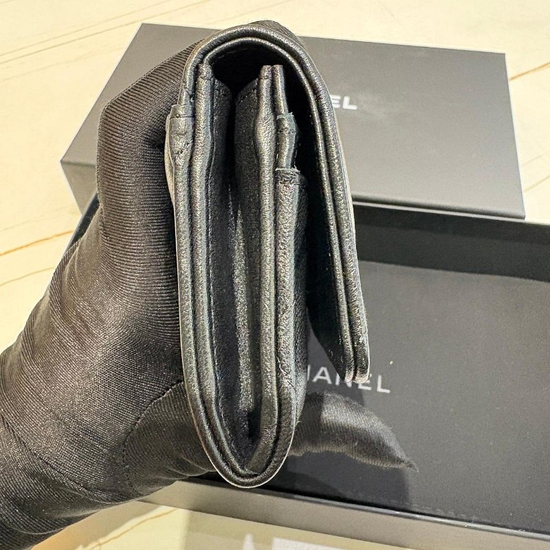 *SHIHNA名牌精品*CHANEL 19系列小羊皮口蓋中夾-5