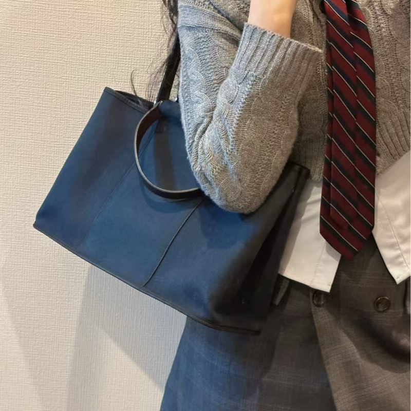 Hermes 愛馬仕 藏藍銀扣cabag Tote-1