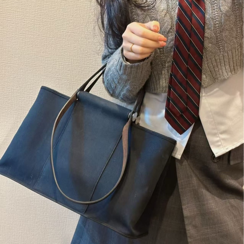 Hermes 愛馬仕 藏藍銀扣cabag Tote-18
