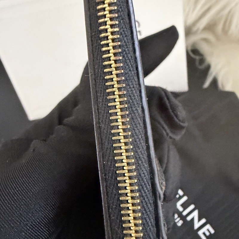 Celine 拉鍊卡夾零錢包-17