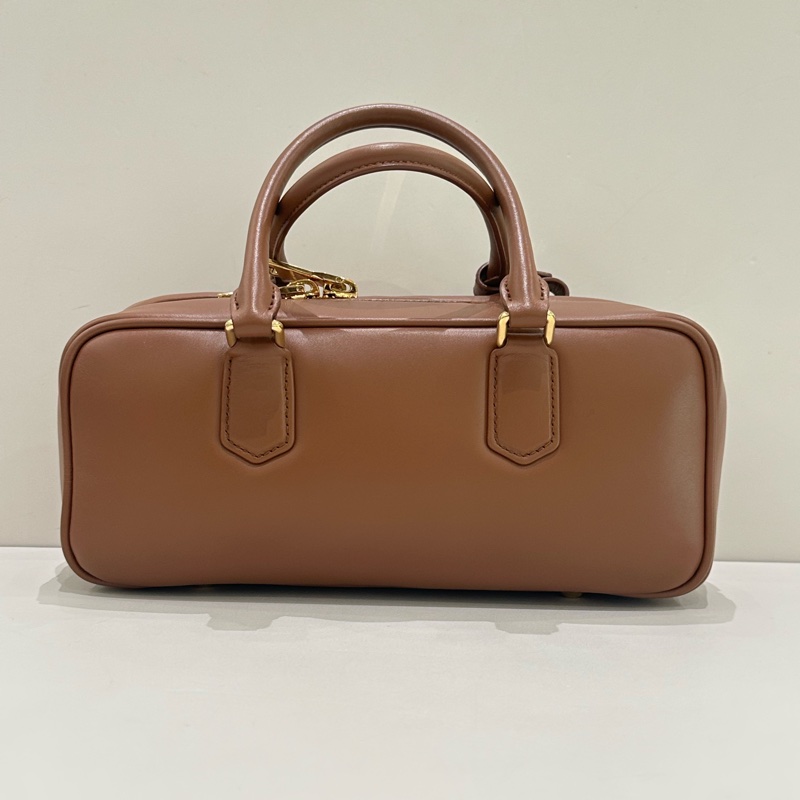 miumiu 繆繆 保齡球 中號 焦糖-2