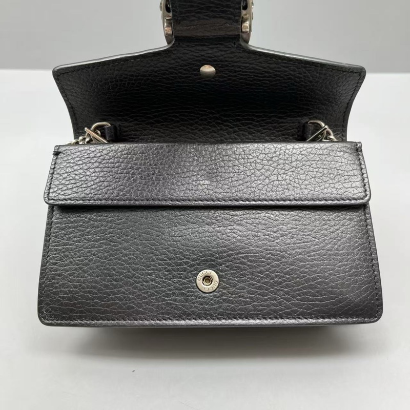 GUCCI 98新 黑色荔枝紋mini鑽扣酒神鏈條包 尺寸16*10 SV18488。-7