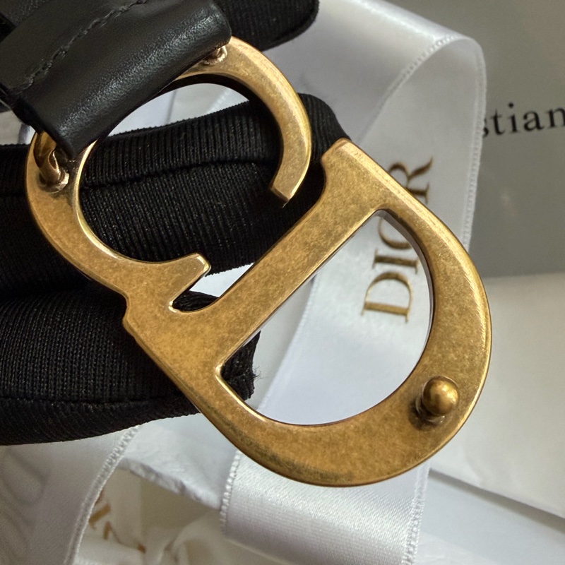 Dior 經典復古釦 CD 皮帶-7