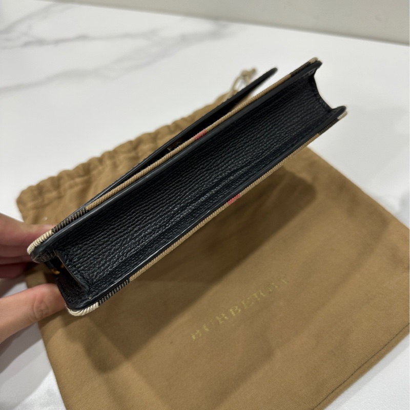 Burberry 黑色woc斜背包-3