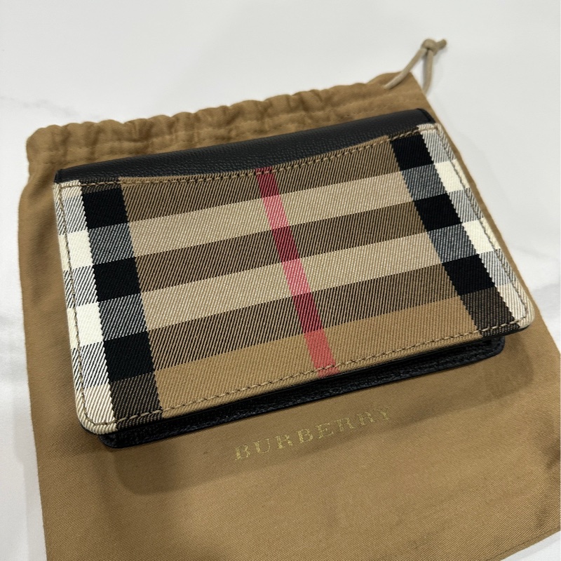 Burberry 黑色woc斜背包-4