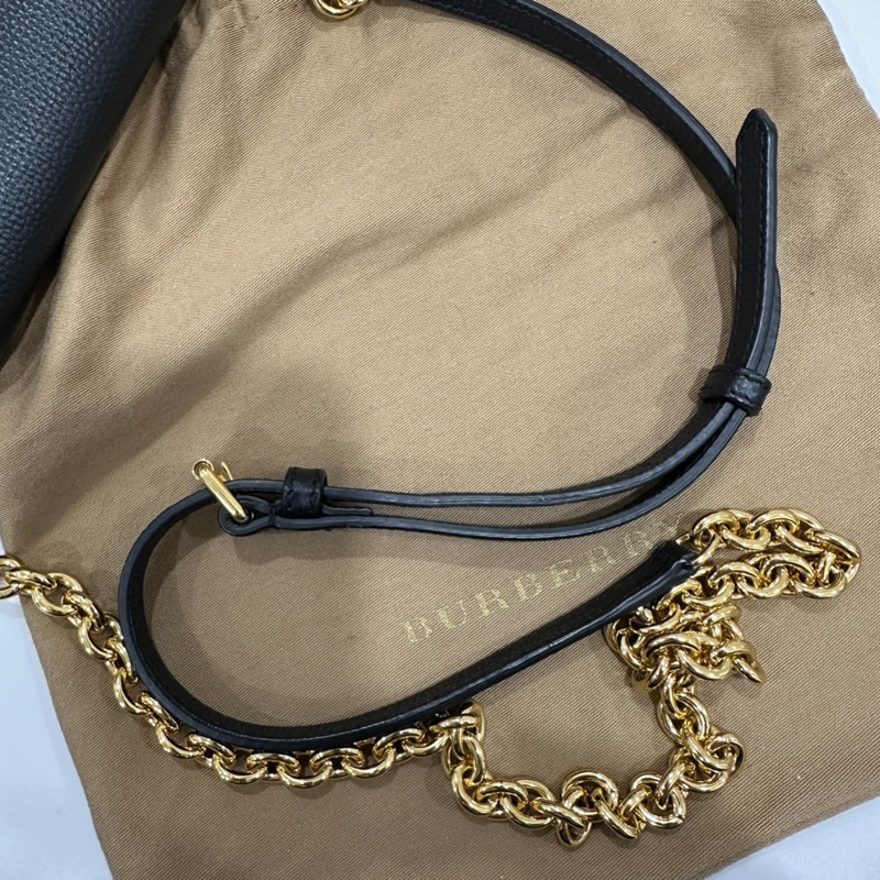 Burberry 黑色woc斜背包-10