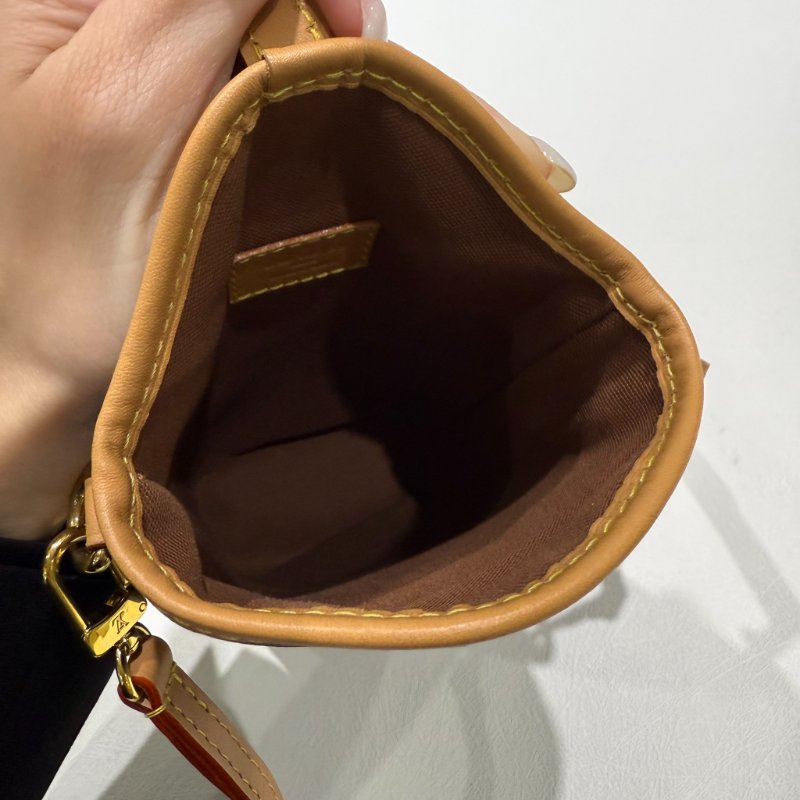 Louis Vuitton - 原花金釦fokl me pouch薯條包-3