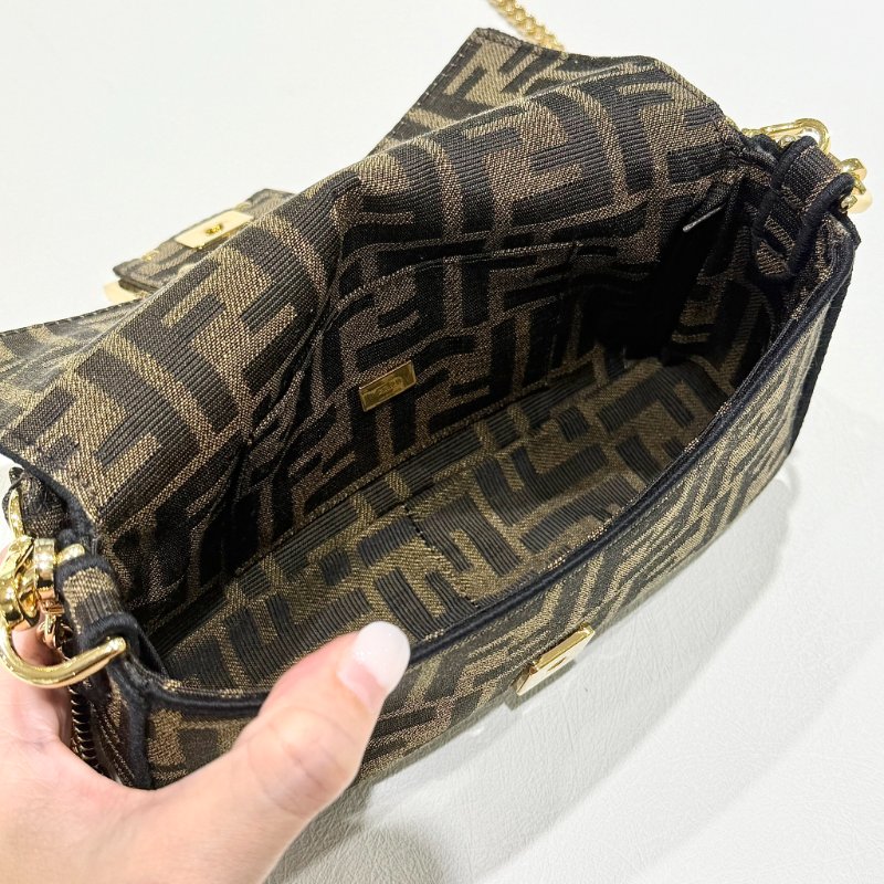 FENDI - 棕色FF緹花布MINI法棍包-9