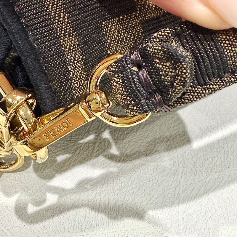 FENDI - 棕色FF緹花布MINI法棍包-14