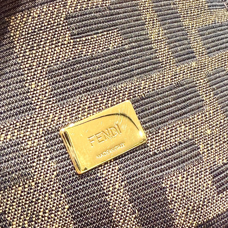 FENDI - 棕色FF緹花布MINI法棍包-17