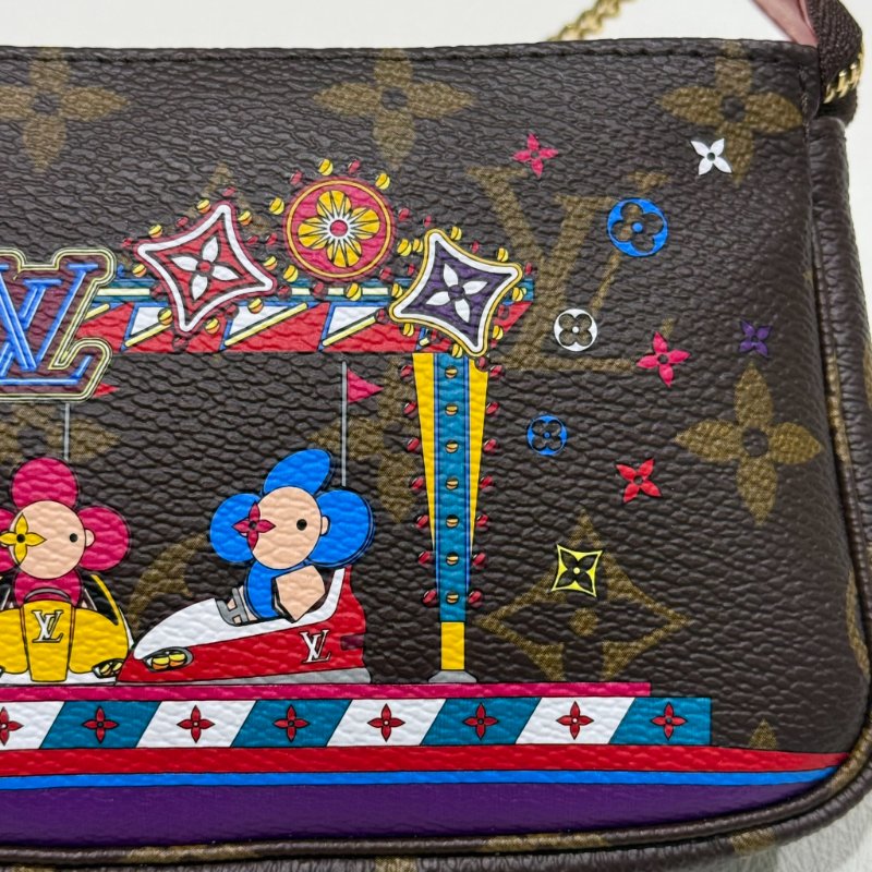 Louis Vuitton - 原花童趣遊樂園麻將包-3