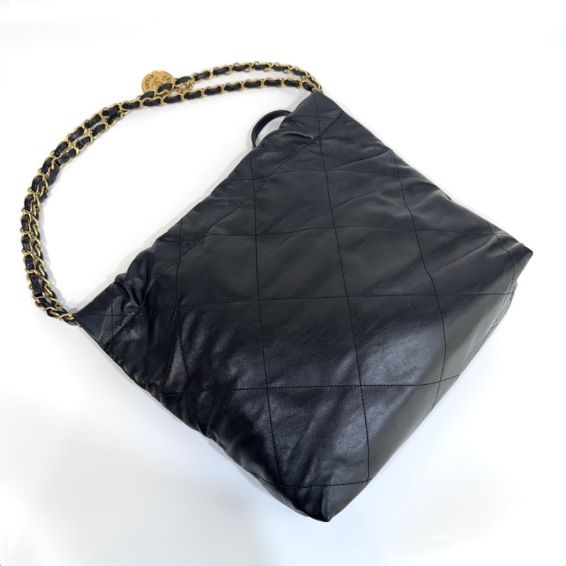 🖤香奈兒垃圾袋Chanel黑金油蠟牛皮小號22Bag AS3260-6