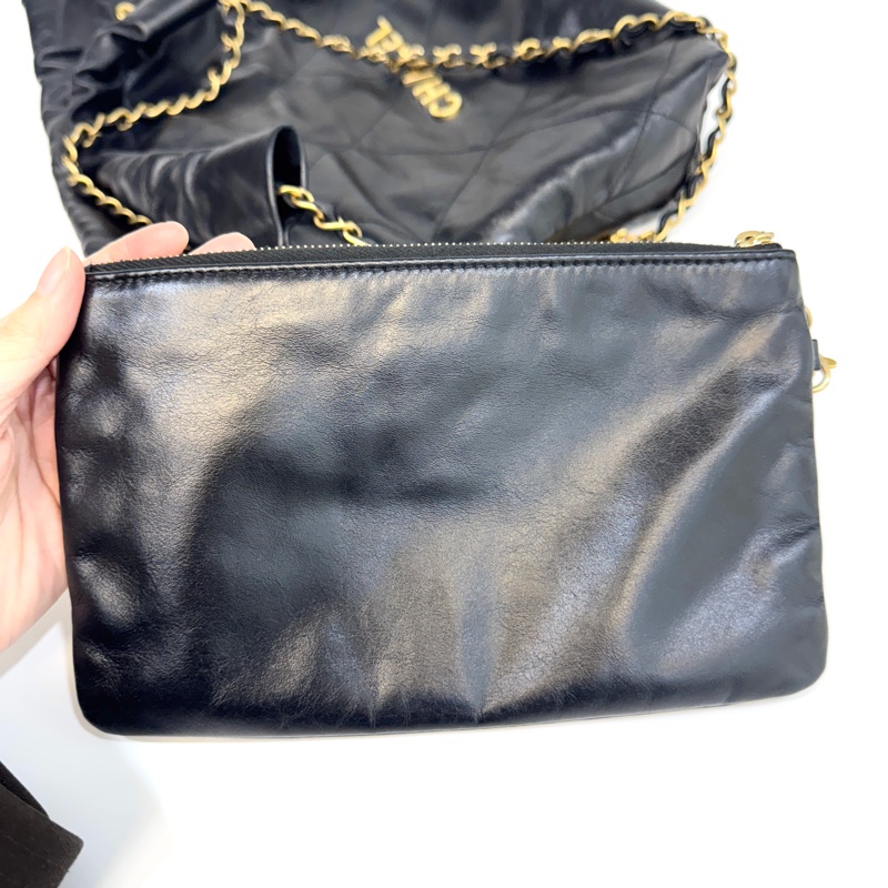 🖤香奈兒垃圾袋Chanel黑金油蠟牛皮小號22Bag AS3260-12