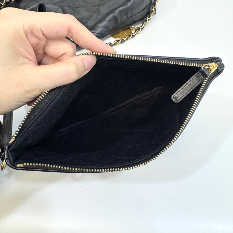 🖤香奈兒垃圾袋Chanel黑金油蠟牛皮小號22Bag AS3260-14