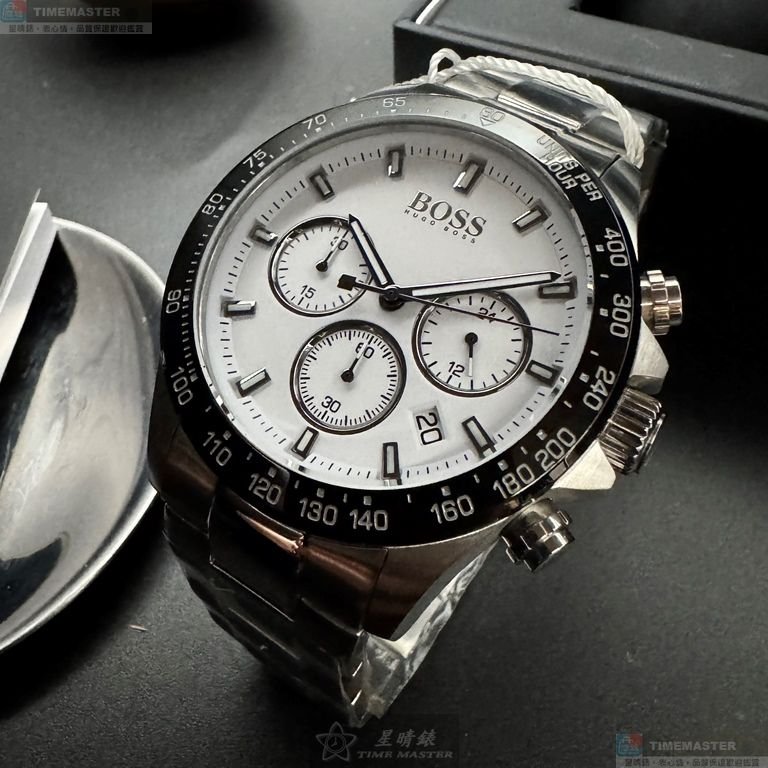 BOSS手錶,編號HB1513875,44mm銀圓形精鋼錶殼,白色三眼, 中三針顯示, 運動錶面,銀色精鋼錶帶款-0