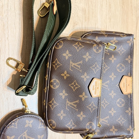 LV五合一綠肩帶