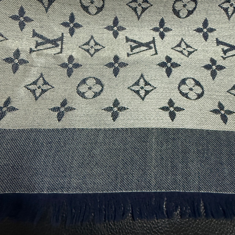 Monogram Denim 披肩-6