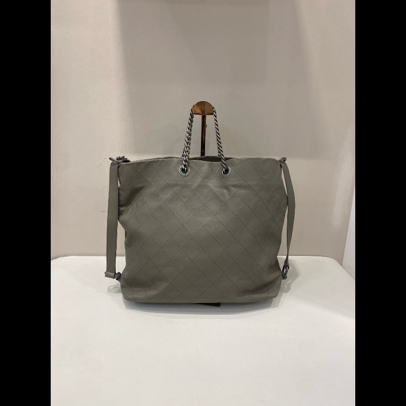 Chanel嘻皮大象灰Tote托特包菱格紋購物袋-2