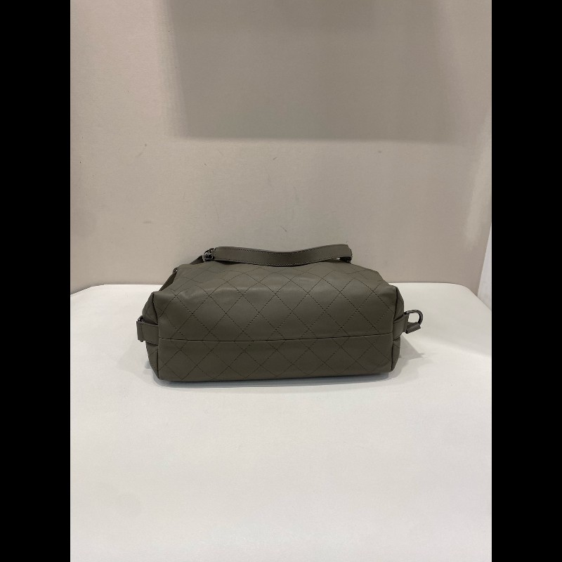 Chanel嘻皮大象灰Tote托特包菱格紋購物袋-5