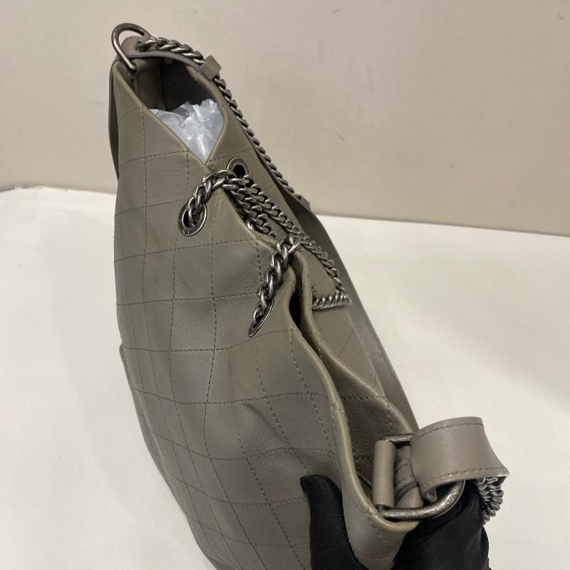 Chanel嘻皮大象灰Tote托特包菱格紋購物袋-12