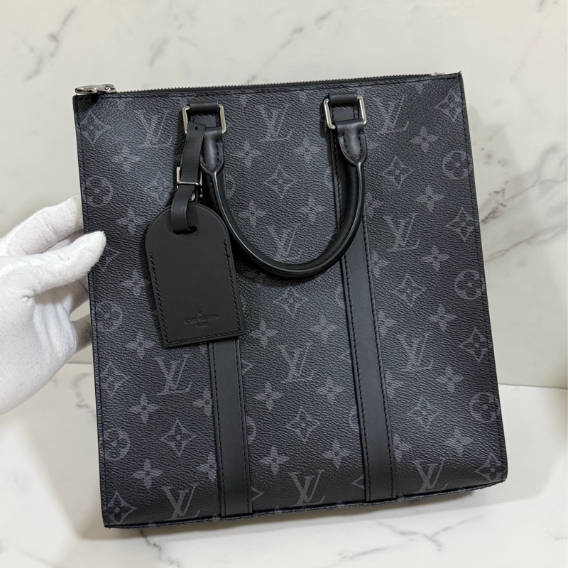 ®️LV Sac Plat Monogram 黑花男生公事包/手提包 M46098 晶片款-1