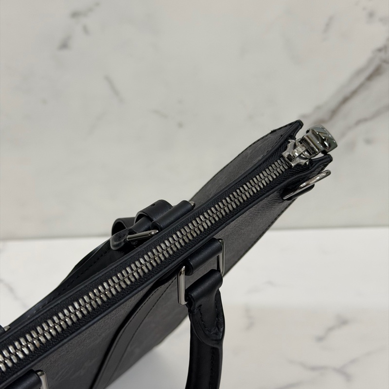 ®️LV Sac Plat Monogram 黑花男生公事包/手提包 M46098 晶片款-4