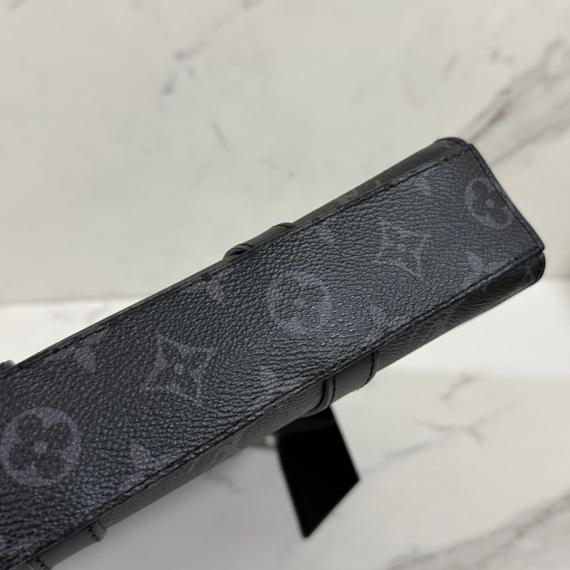 ®️LV Sac Plat Monogram 黑花男生公事包/手提包 M46098 晶片款-6