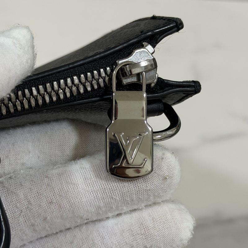 ®️LV Sac Plat Monogram 黑花男生公事包/手提包 M46098 晶片款-23