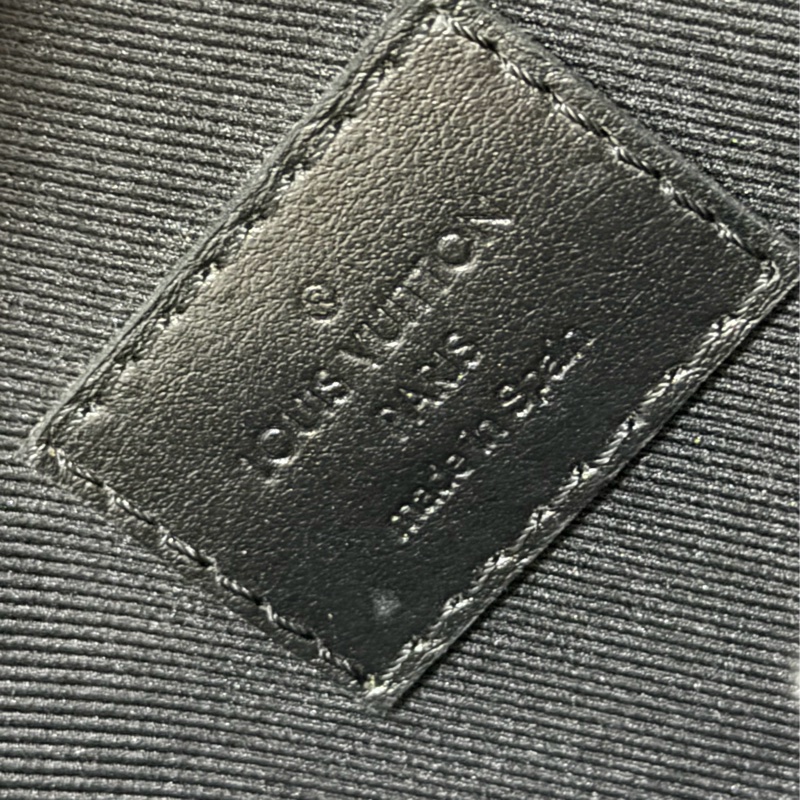 ®️ 新款LV Discovery Pm黑色牛皮壓紋款 M46036晶片款-24