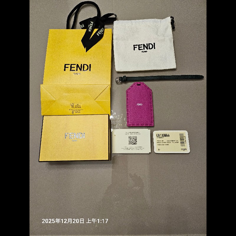 FENDI牛皮行李吊牌-0