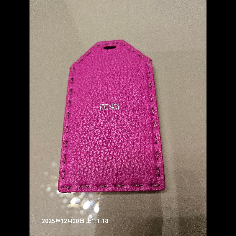 FENDI牛皮行李吊牌-1