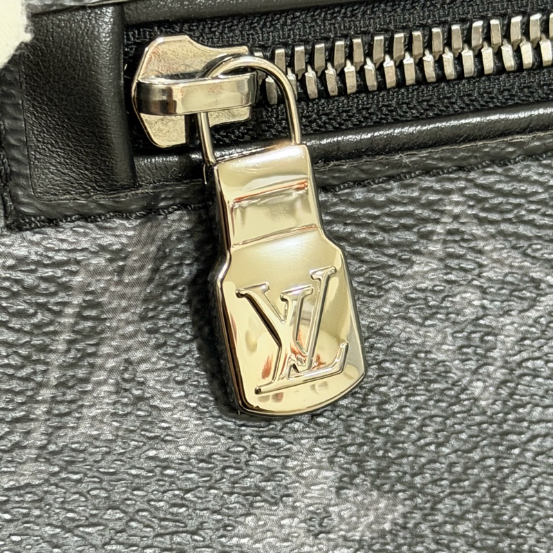 ®️新款式LV Discovery Pm 黑花款男腰包 M46035晶片款-13