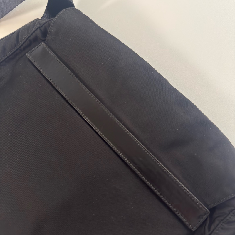 ✔️Prada降落傘布小郵差包/尼龍斜背包/肩背包-10