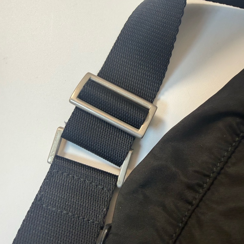 ✔️Prada降落傘布小郵差包/尼龍斜背包/肩背包-16