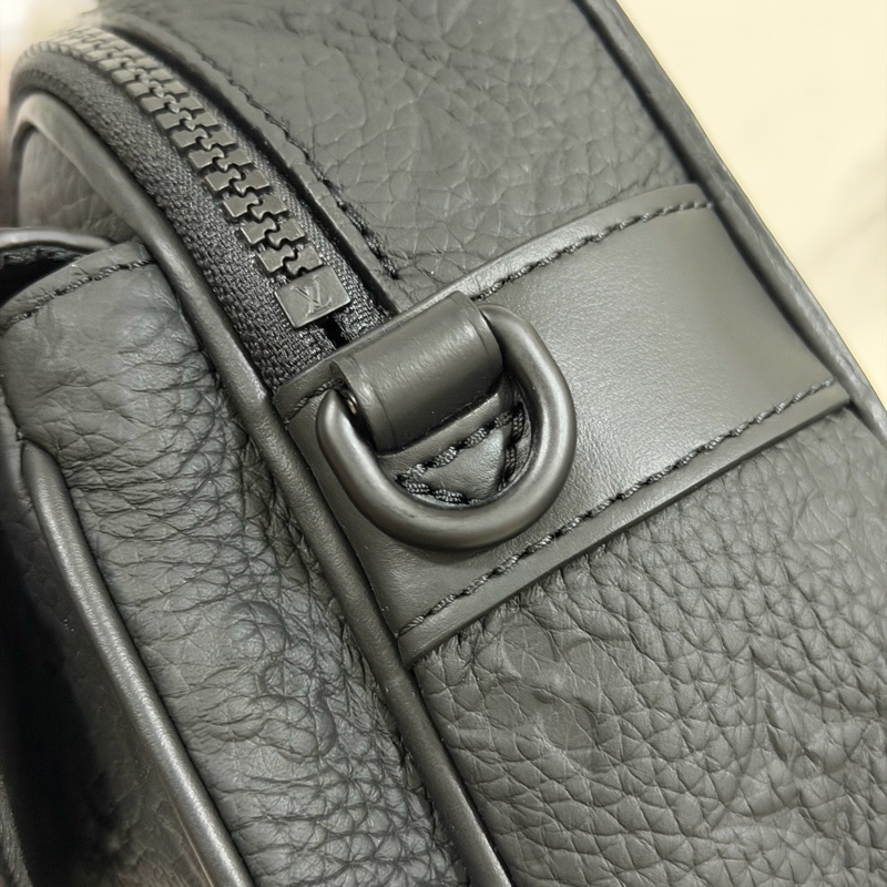 ®️LV S Lock 郵差包 牛皮壓紋款 最新款M58489晶片款-18