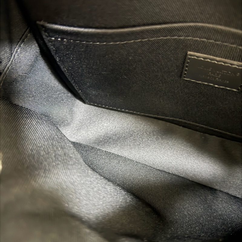 ®️LV S Lock 郵差包 牛皮壓紋款 最新款M58489晶片款-24