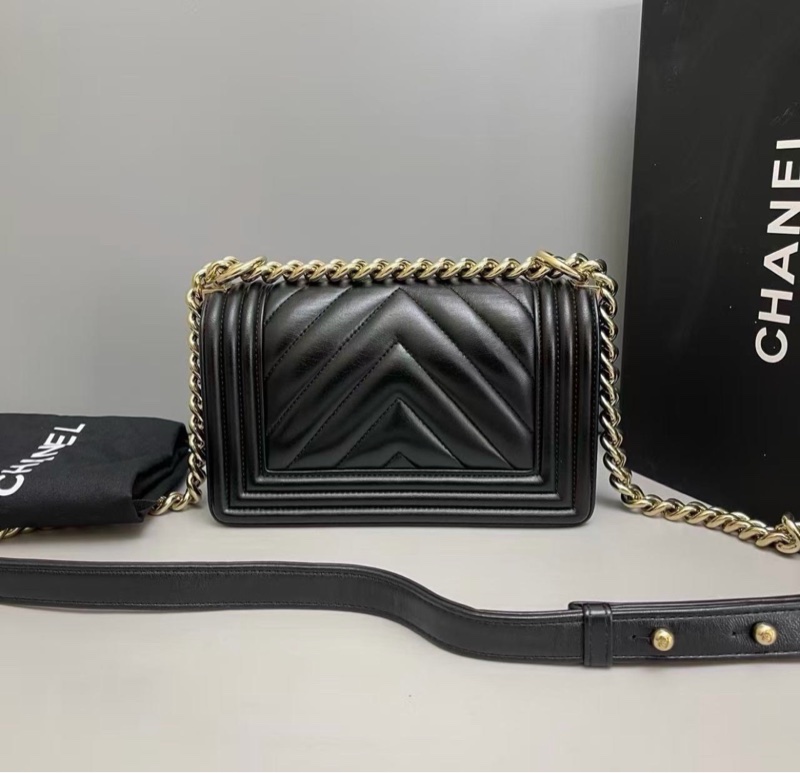 ✨全網最平！chanel leboy 小號 黑金 V紋包 97新 23開 近全新-2
