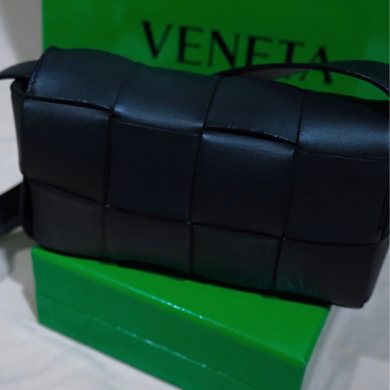 Bottega Veneta 8格編織黑色腰包-6