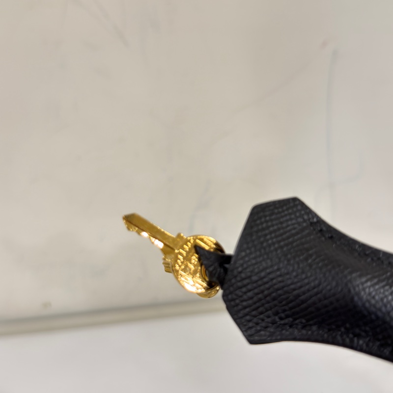 #閒置帶膜✨ #全網最低💰 愛馬仕黑金kelly28 epsom皮-19