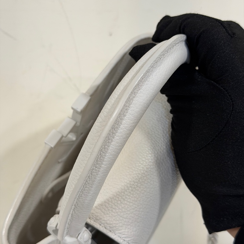 #全網最低僅一顆🔥 #專櫃原價25萬 Lv Capucines bb 新款橫版 芯片款 白雪公主👸-12