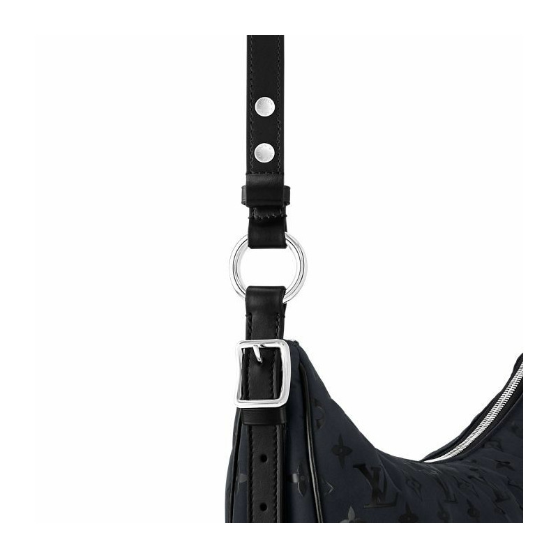 LOUIS VUITTON Loop Hobo Pocket M11979-3