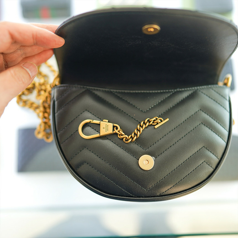 GUCCI Marmont 迷你鏈條斜背包 746431 DTDHT 1000-12