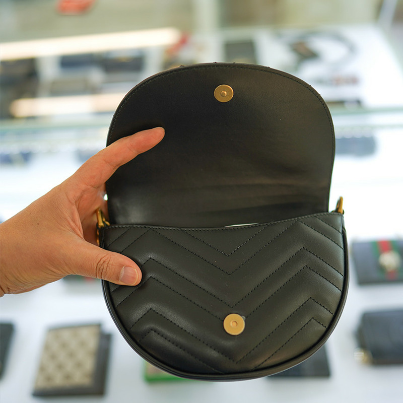 GUCCI Marmont 迷你鏈條斜背包 746431 DTDHT 1000-8