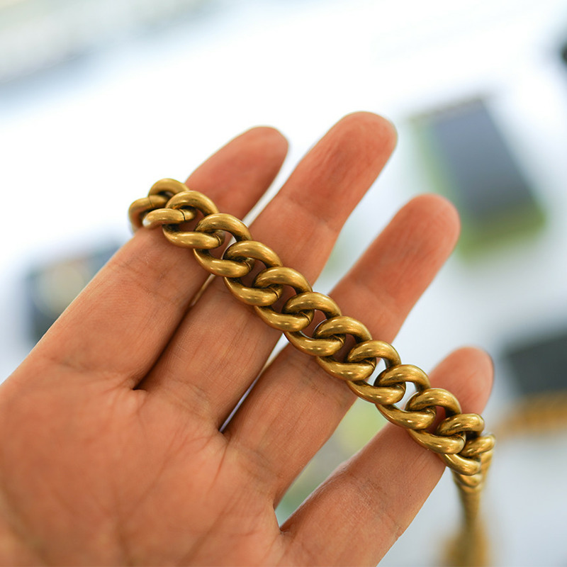 GUCCI Marmont 迷你鏈條斜背包 746431 DTDHT 1000-11