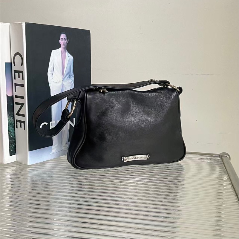 🔥新到:98新Chrome Hearts/克羅心 經典黑色銀飾寶劍小號雞塊包-1