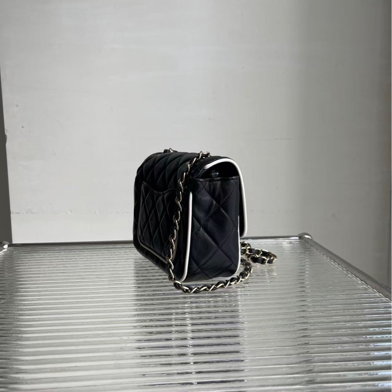 🔥新到：99新Chanel/香奈兒25P黑白熊貓方胖子鏈條包，黑色羊皮配白色包邊，金色鏈條搭配雙C扣，尺寸：19.5*13.5*7cm-2