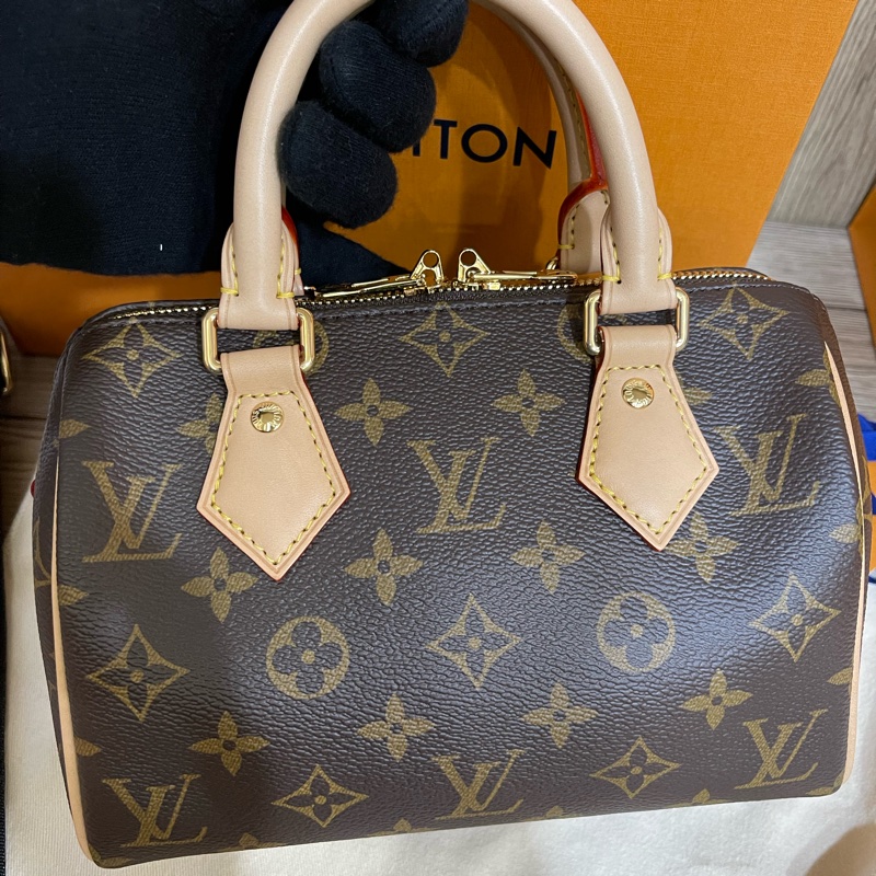 Lv熱門包款Speedy20(微風信義購入配件齊全）-27
